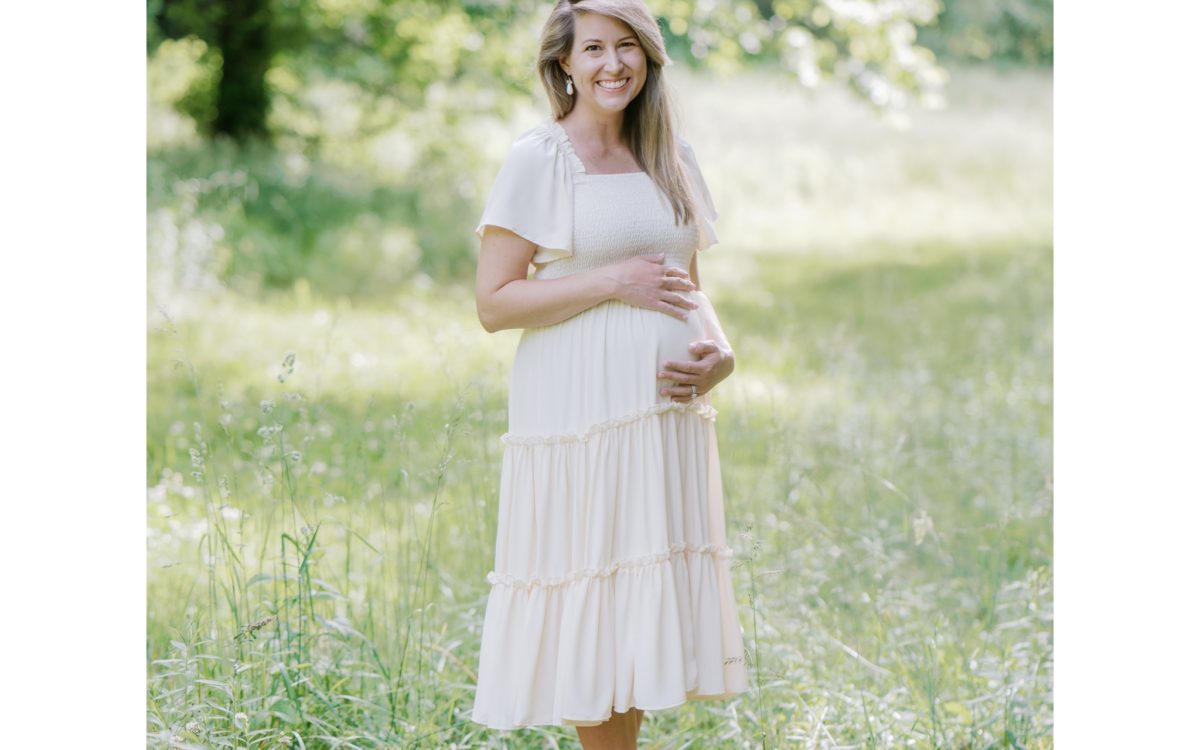 Cumming Maternity Photographer | Simple, classic, and natural maternity session