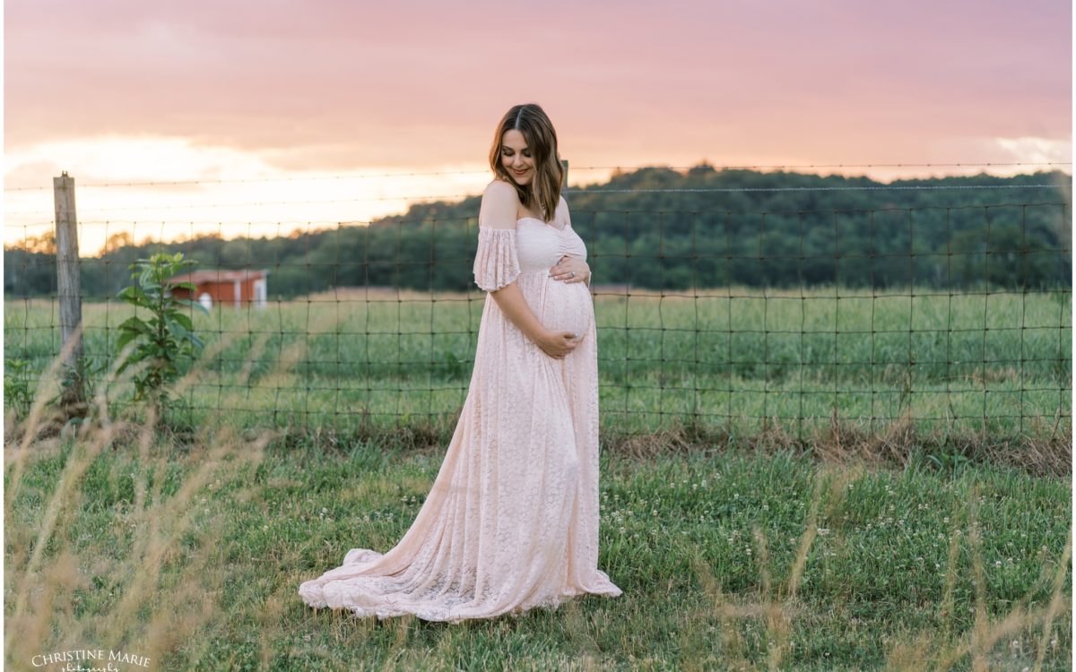 Cumming Maternity Photographer | Outdoor maternity photos at sunset