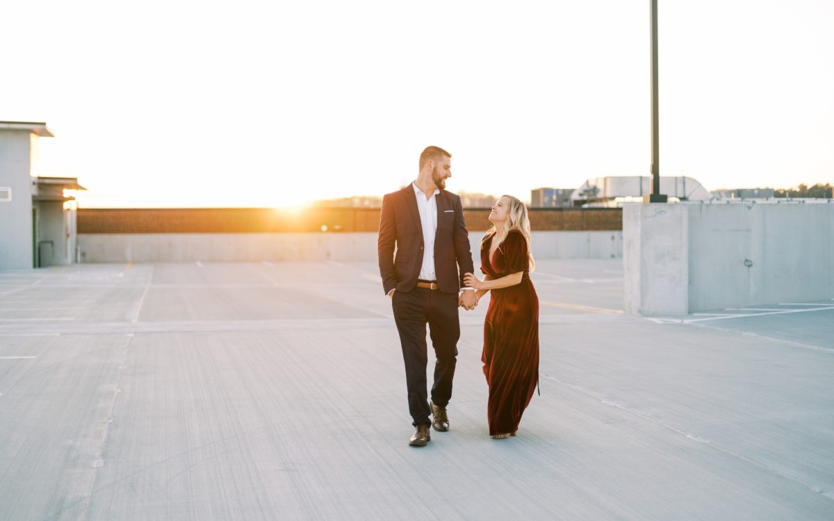 Cumming Engagement Photographer | Holiday engagement photos at the Halcyon