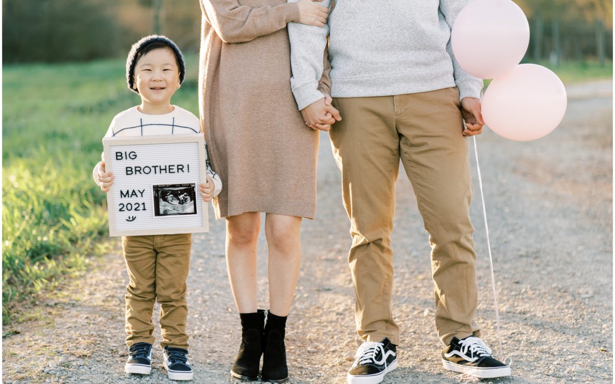 Cumming Family Photography | The sweetest baby announcement photo ever!